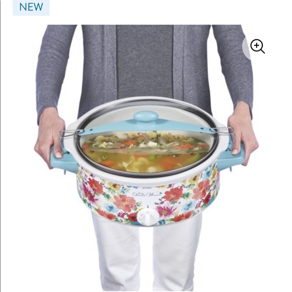 The Pioneer Woman 6 at portable slow cooker - Picture 4 of 7